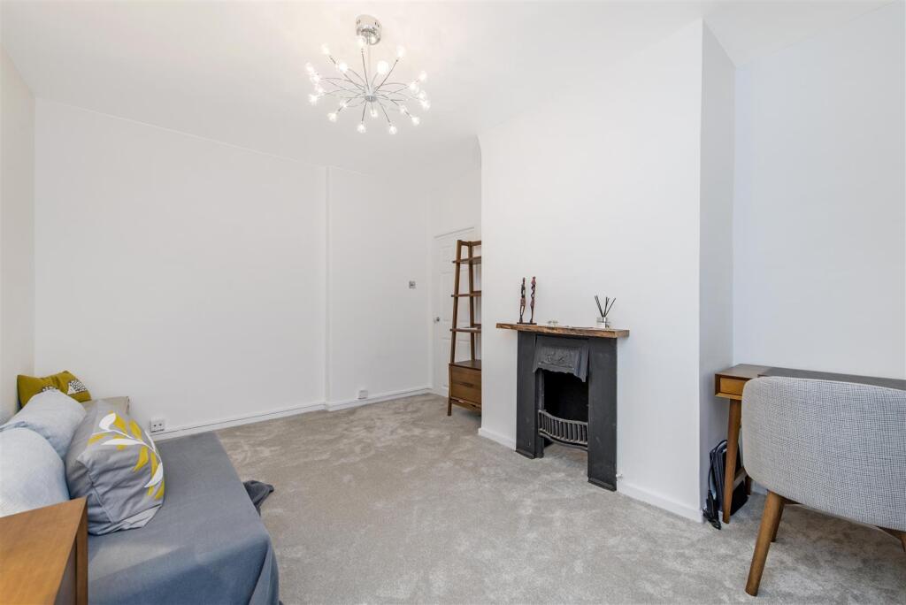 Studio apartment for rent