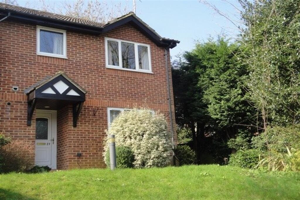 Main image of property: 1 bedroom Semi-Detached House in Godalming