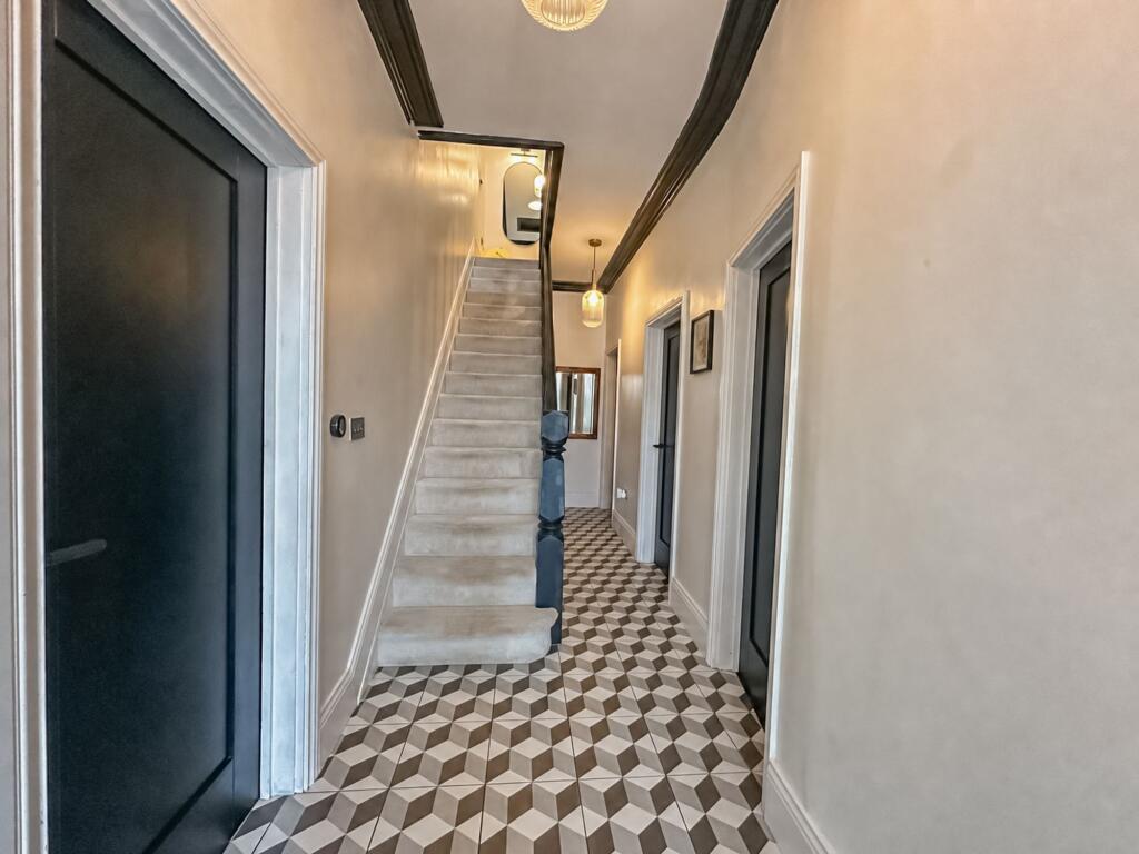 House in Oxton, Larchwood - More