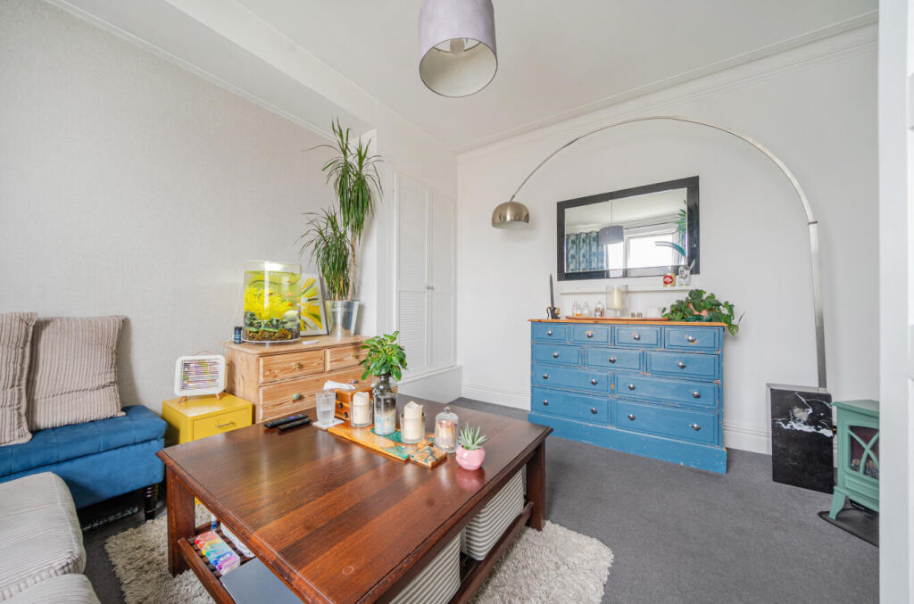 Apartment in Brighton - View 5