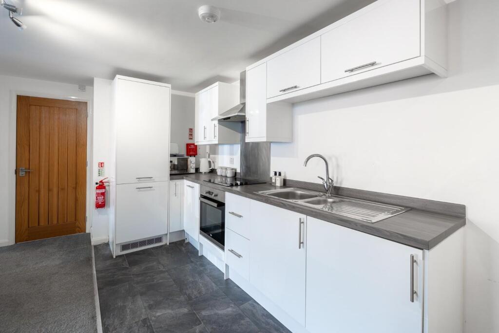 Apartment in York, Layerthorpe - View 4