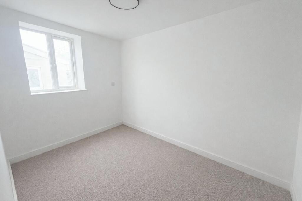 Apartment in Cardiff - View 5