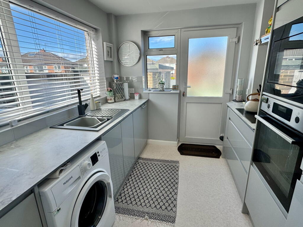 House in Leeds, Wetherby - More