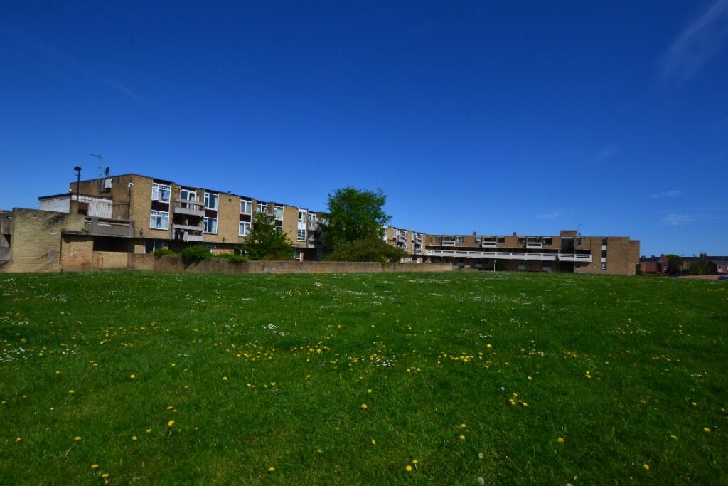 Collingwood Court, Washington, Tyne And Wear, NE37 photo 2