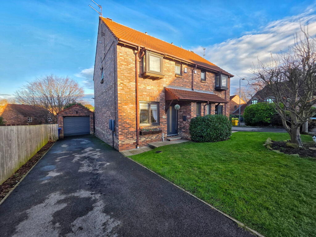 Main image of property: Bowden Grove, Dodworth, Barnsley, S75 3TB