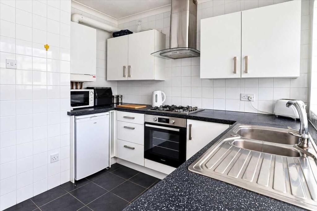 House in Clacton-on-Sea, Great Clacton - More