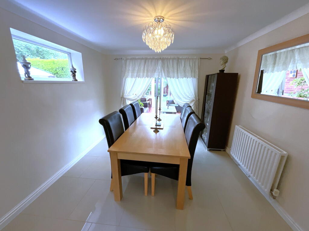 House in Dudley, West Midlands - View 4