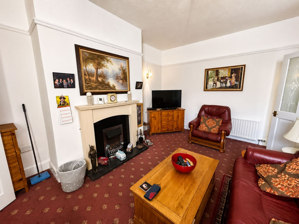 Westbourne Avenue, Gateshead, Tyne and Wear, NE8 4NQ - View 2