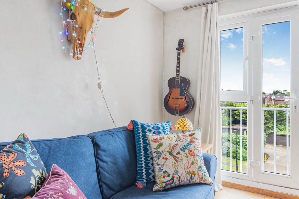 Apartment in London - More