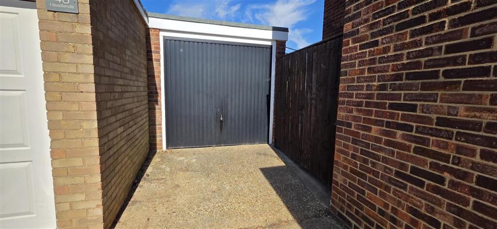 Property photo 11