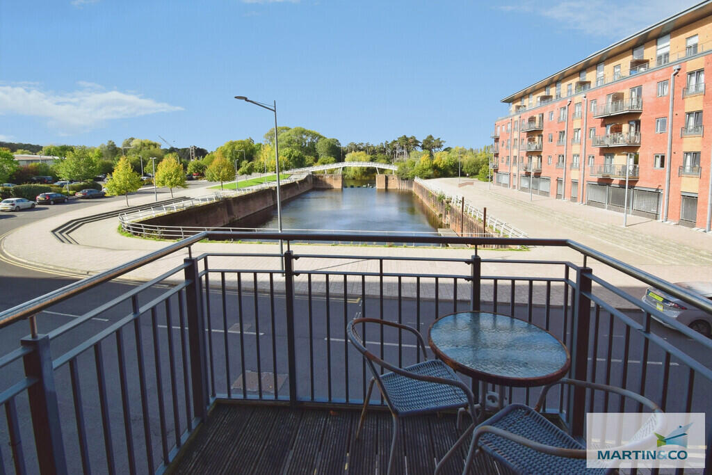 Apartment in Worcester, Worcestershire - View 2