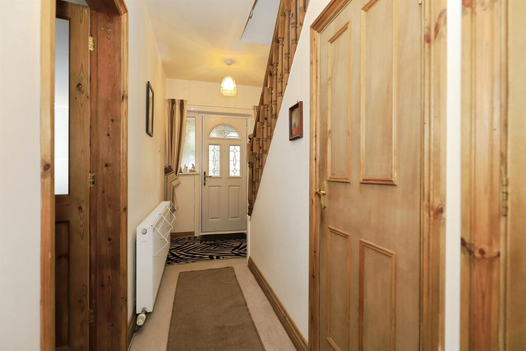 House in Wolverhampton, Compton - View 3