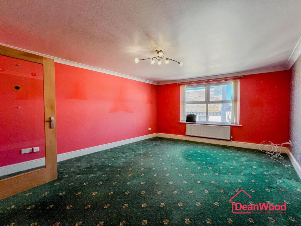Apartment in Isle of Man - View 4