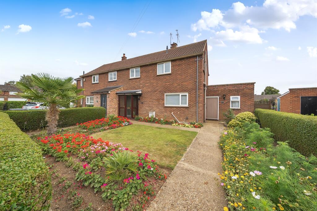 Main image of property: Meadway, Colney Heath, St. Albans