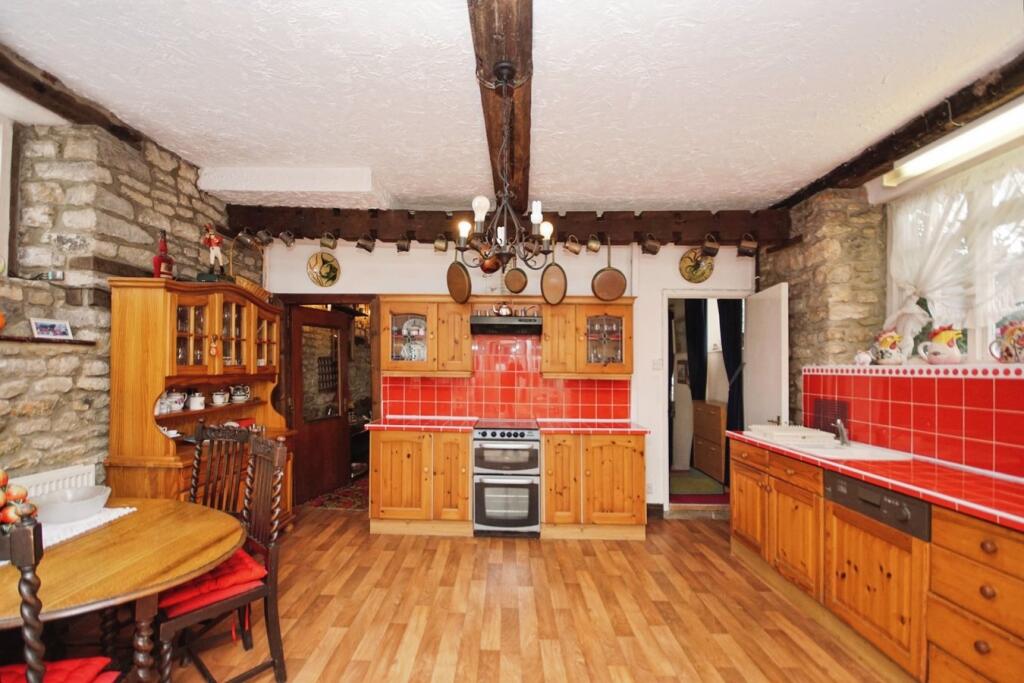Market Street, Wotton-under-Edge, GL12 photo 3