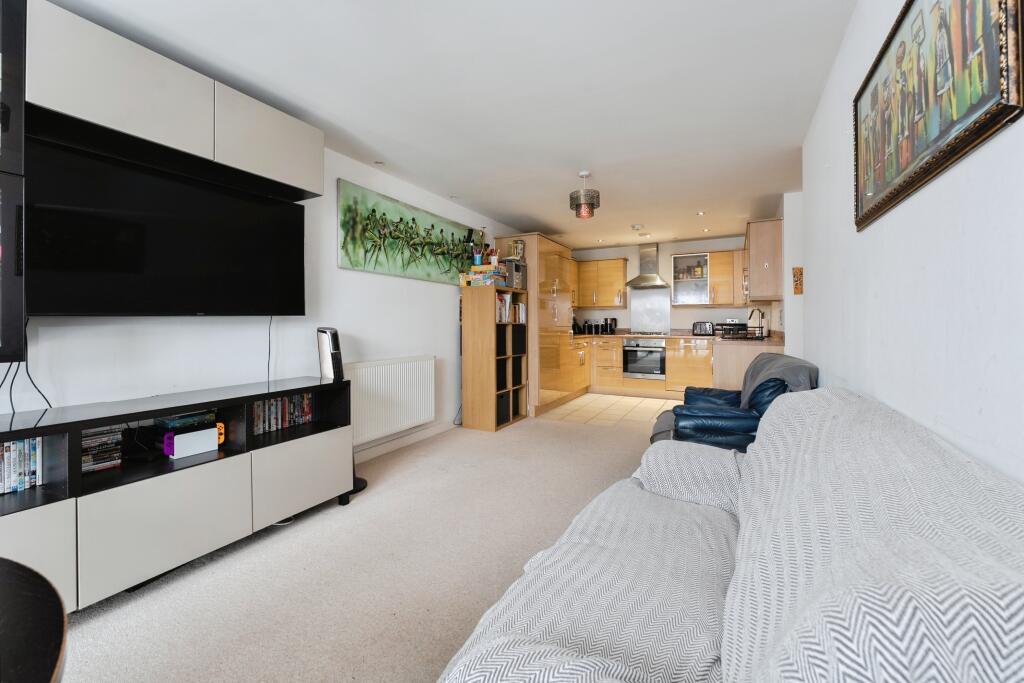 Main image of property: 229 Carshalton Road, Carshalton, SM5