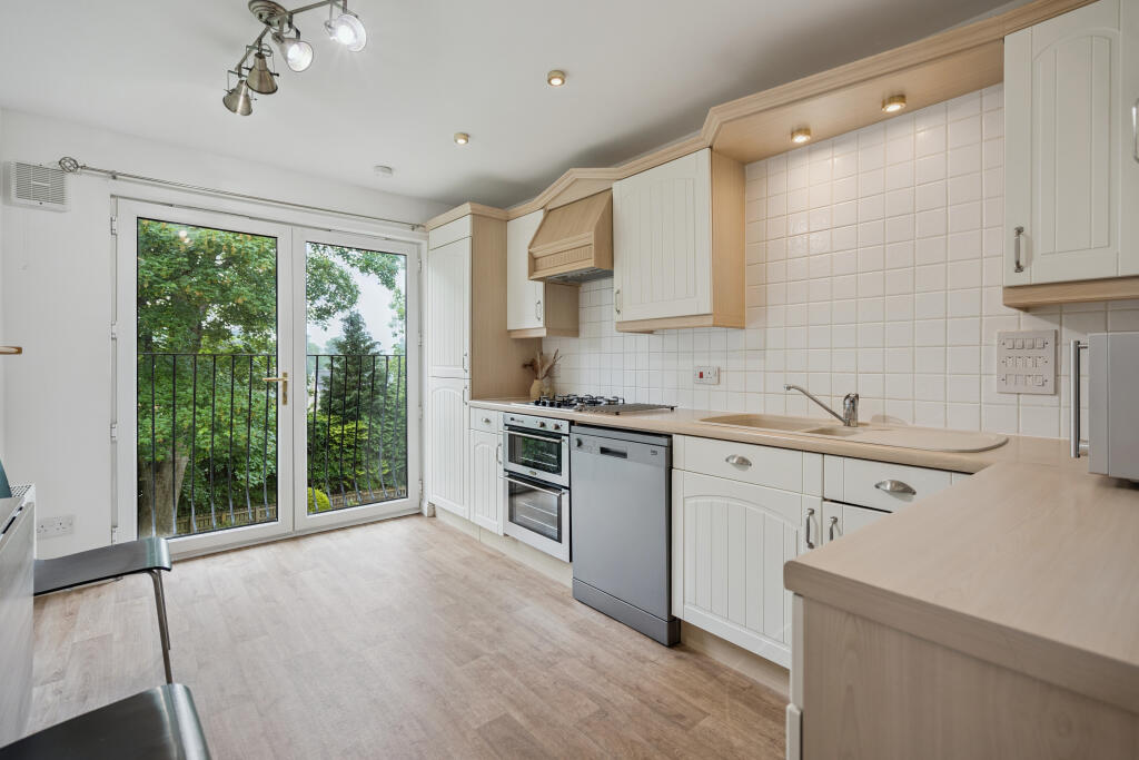 Apartment in Falkirk - View 4