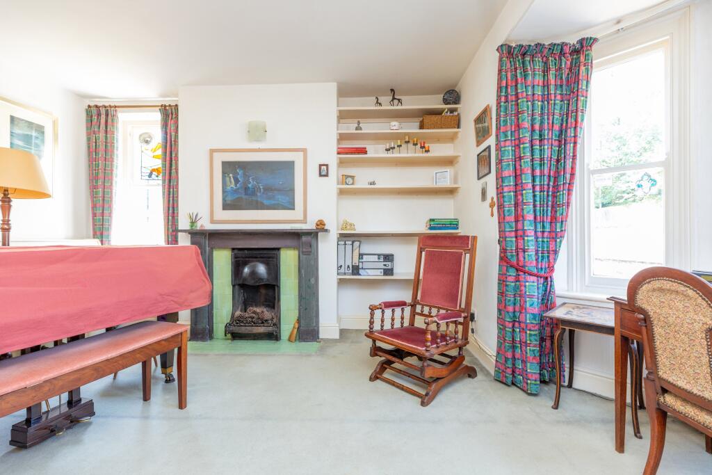 House in Mere, Wiltshire - View 4