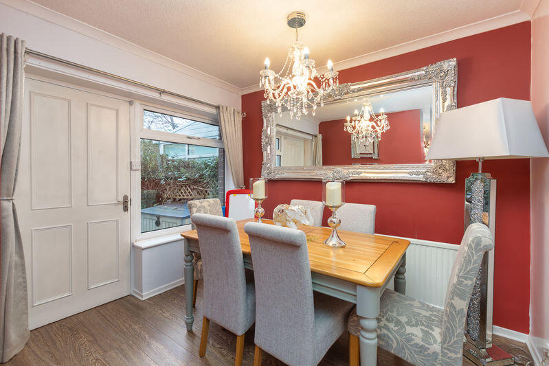 Kestrel Close, Whitefield, Manchester photo 4