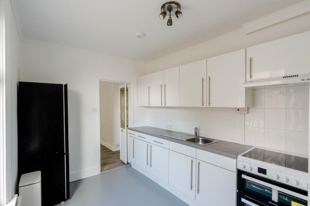 Apartment in Bristol, Ashton Gate - View 4