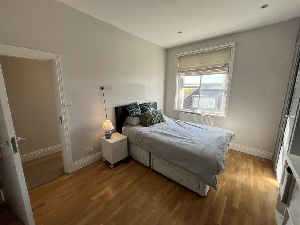 Apartment in Nottingham, The Park - More
