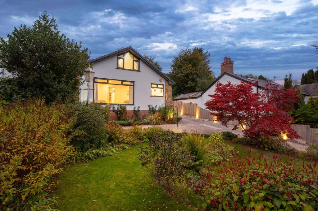 3-bed detached on Swallow Lodge, 43 Station Road, Delamere, CW8 2HU, £500,000