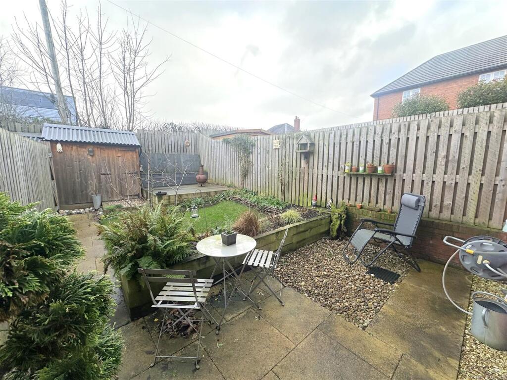 Lough Wood Crescent, Scotby, Carlisle photo 4