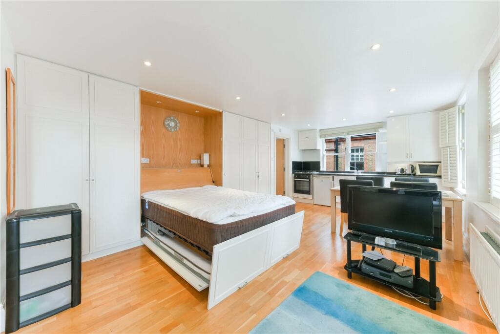 Main image of property: New North Street, 
Holborn, WC1N