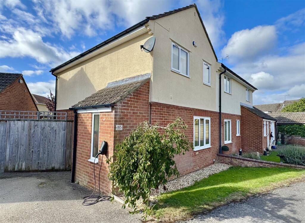 House in Cotswold, Cirencester - View 2
