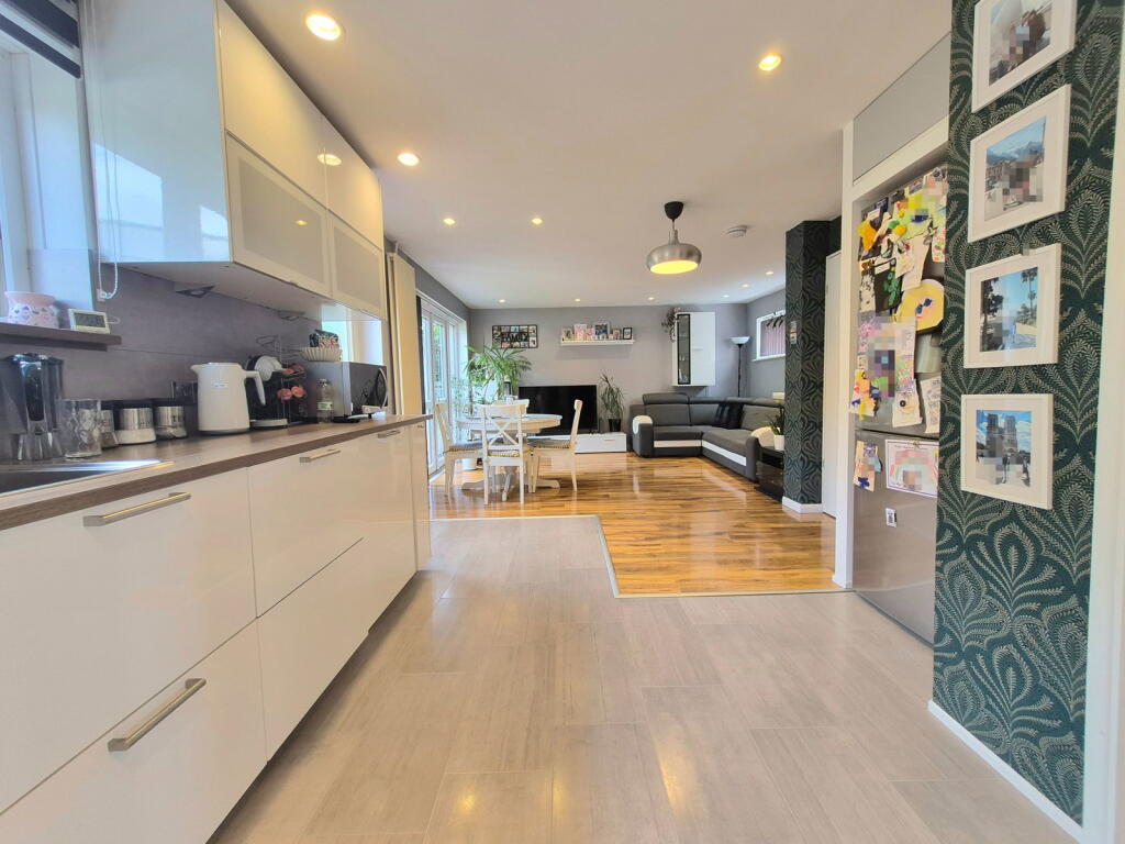 House in West Lancashire, Birch Green - View 4
