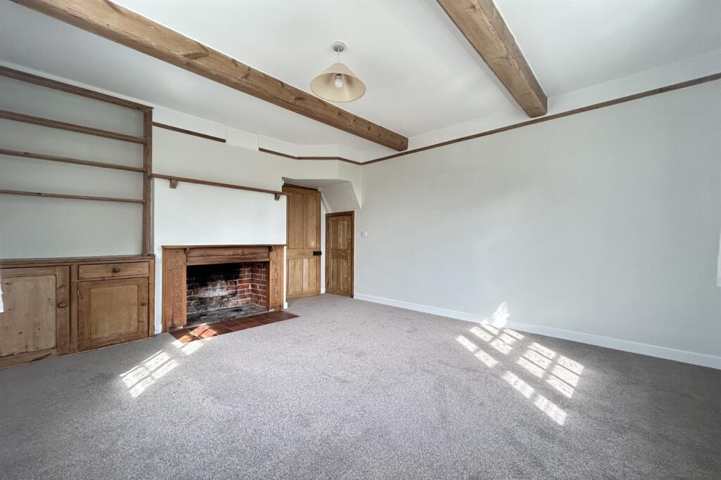 House in Basingstoke and Deane, Silchester - View 5