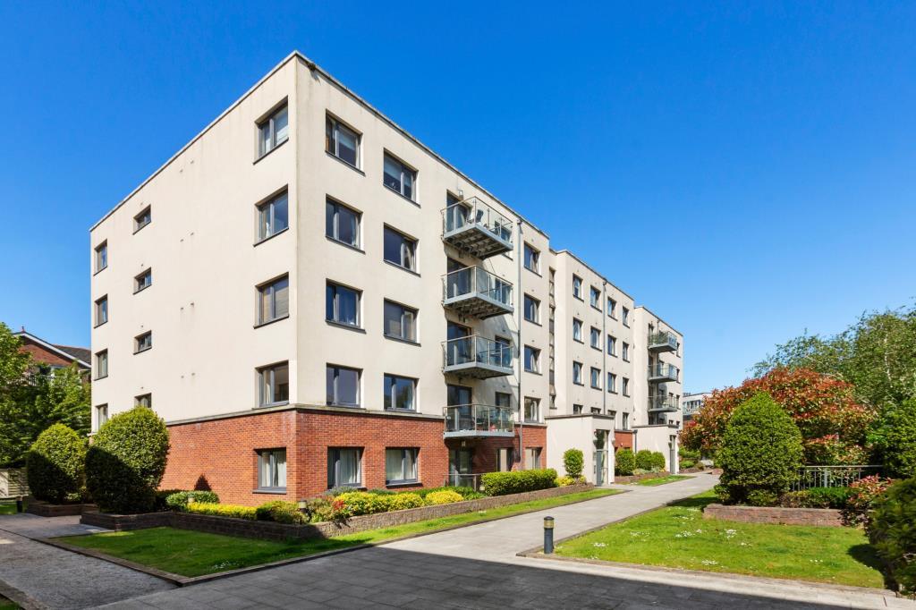 Main image of property: 18b The Bottleworks, Dermot O'Hurley Avenue, Irishtown, Dublin 4, D04 W291