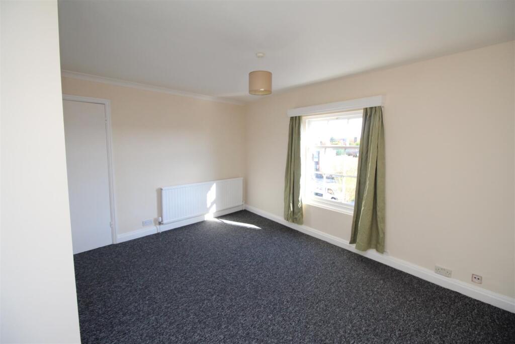 Apartment in Nottingham - View 4