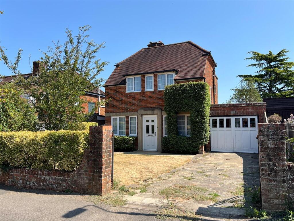 Main image of property: Eastfield Avenue, Basingstoke