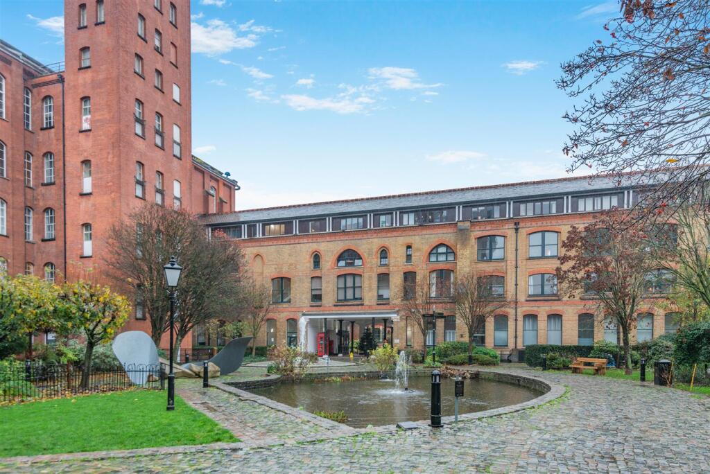 Main image of property: Blondin Street, London