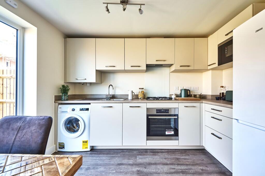 Brook Fields, Off Arnesby Road, LE8 photo 2