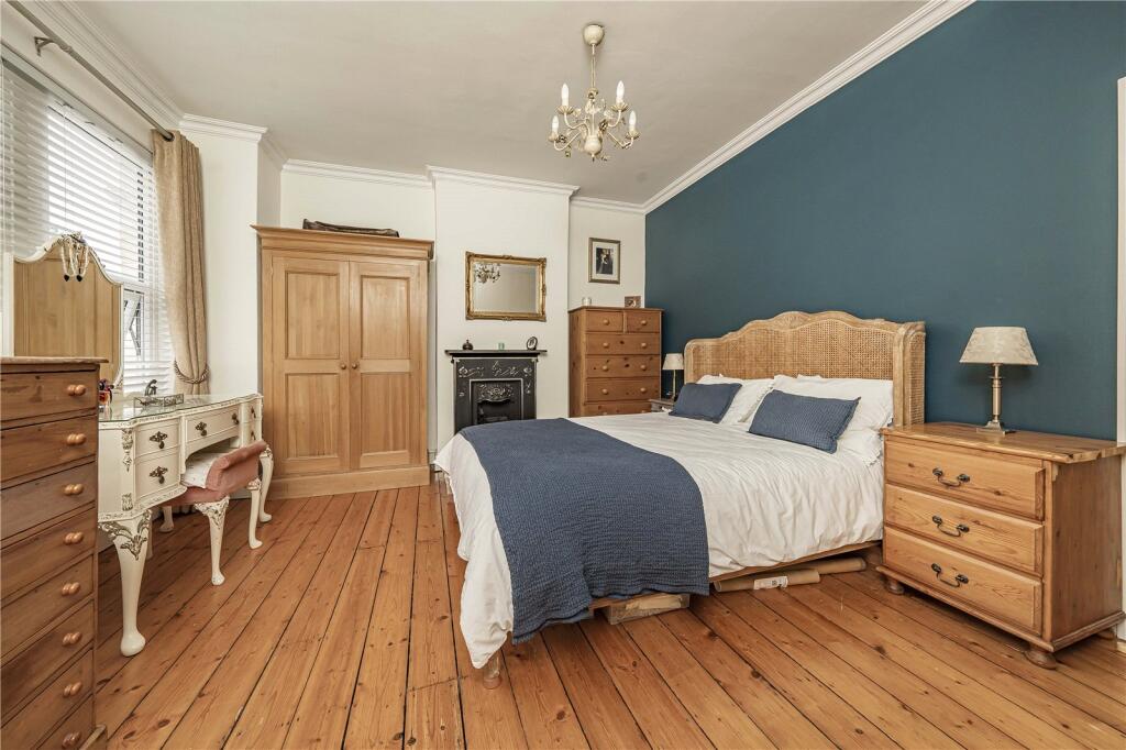 House in London - View 4