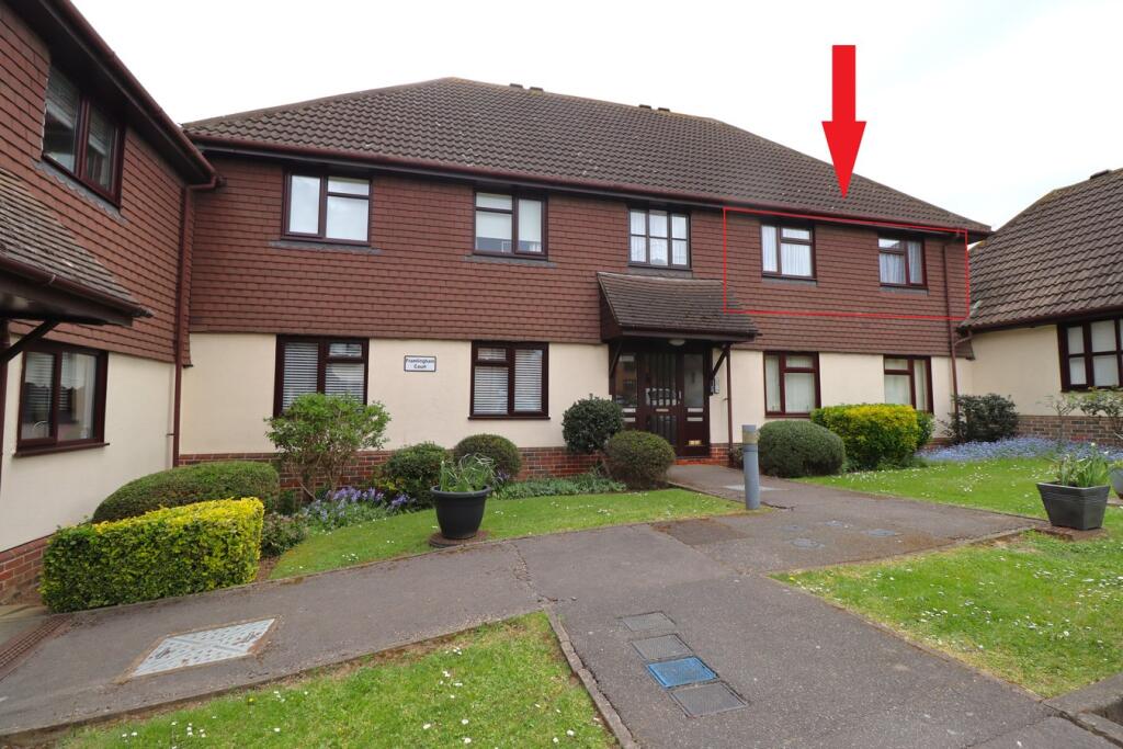 Main image of property: Hilltop Close, Rayleigh, SS6