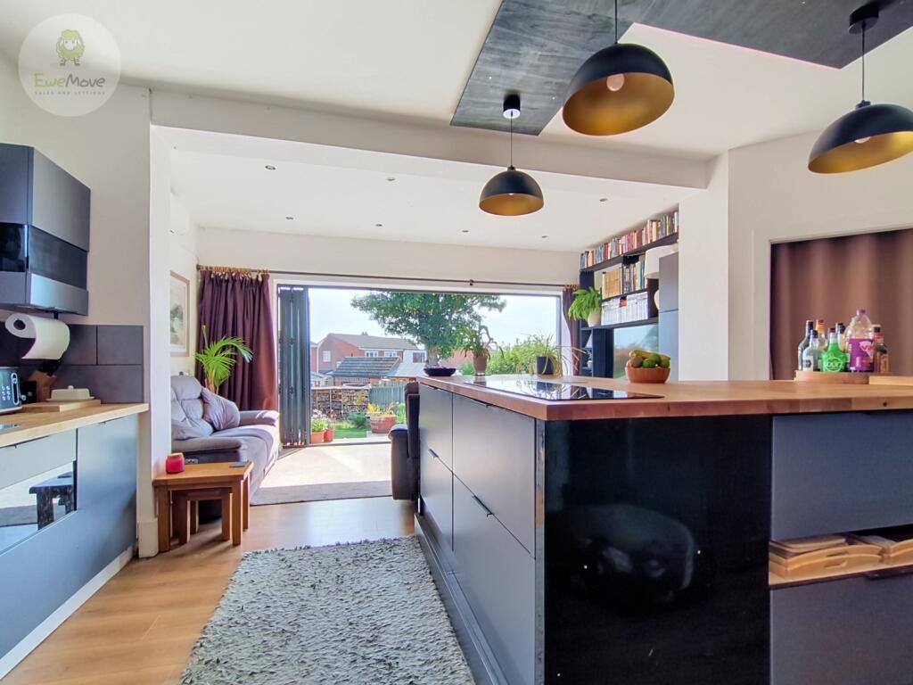 House in Wakefield - More