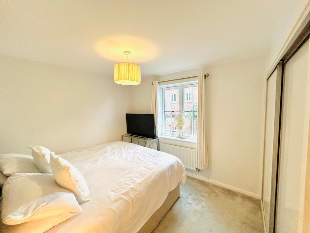 Apartment in Warrington - View 4