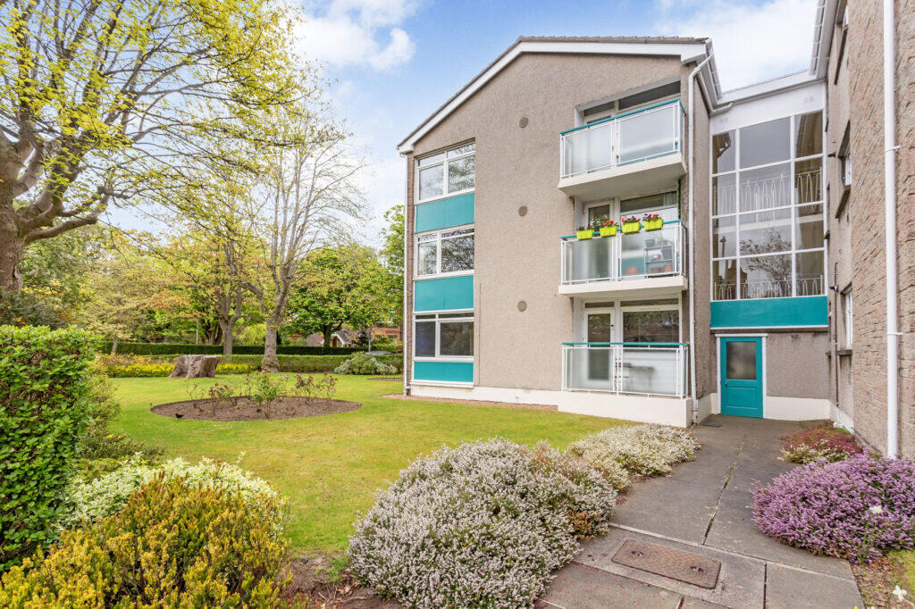 Main image of property: 28/1 Merchiston Gardens, Merchiston, Edinburgh, EH10 5DD