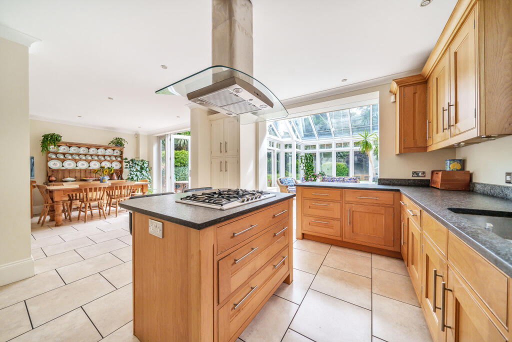 Sandy Lane, Cobham, KT11 – pohled 3
