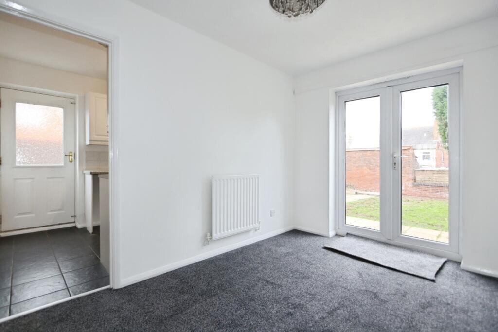 House in Derby - View 5