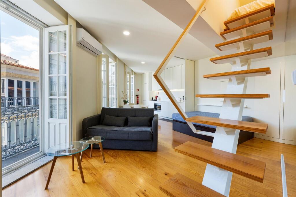 Main image of property: Oporto, Oporto