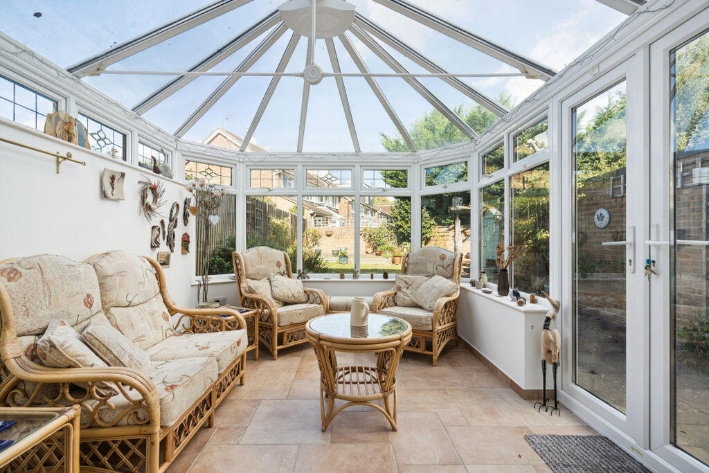 House in Slough - View 5