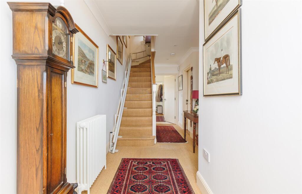 House in Cowes, Isle of Wight - View 3