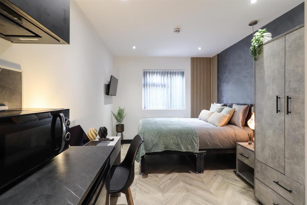 Apartment in Coventry - View 5