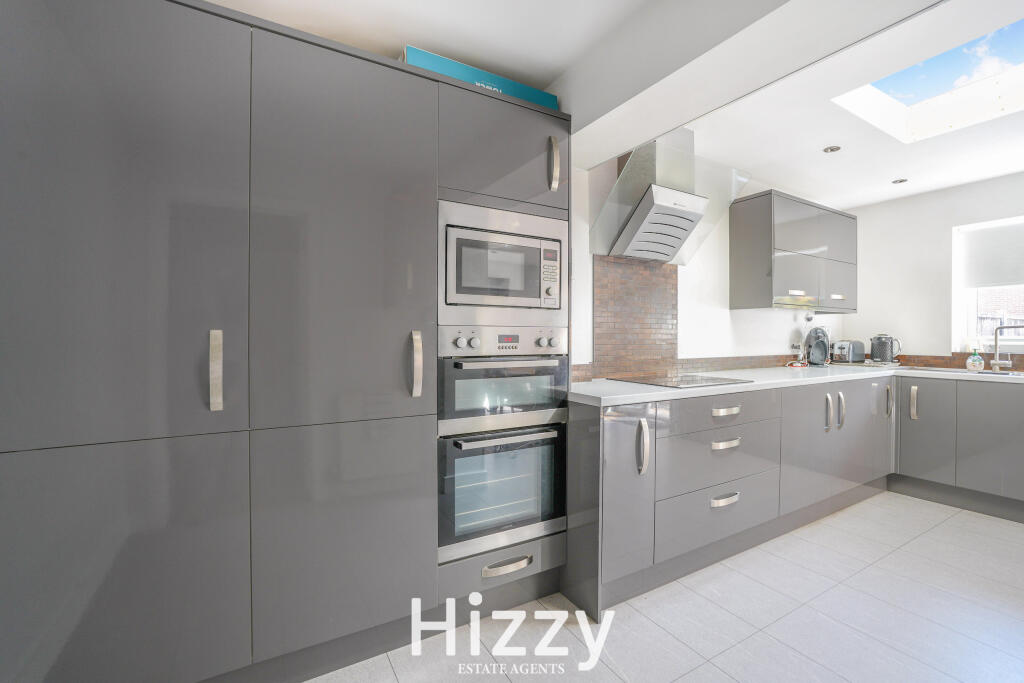House in Babergh, Hadleigh - More