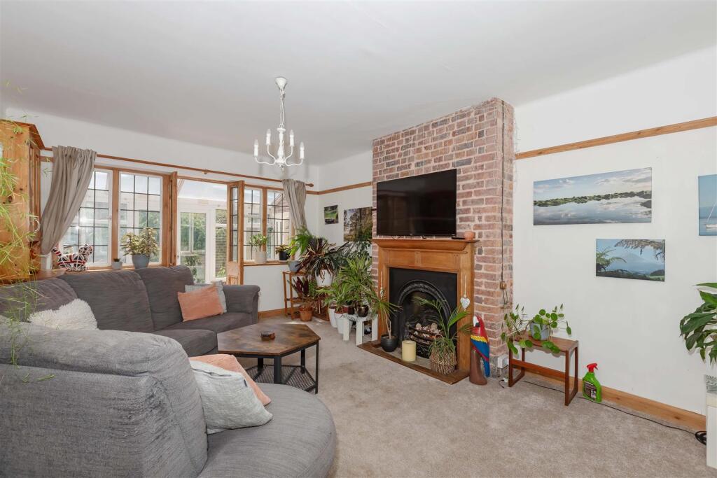 House in Worthing, West Worthing - View 3