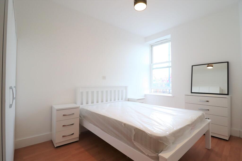 Apartment in Barry Island - View 3